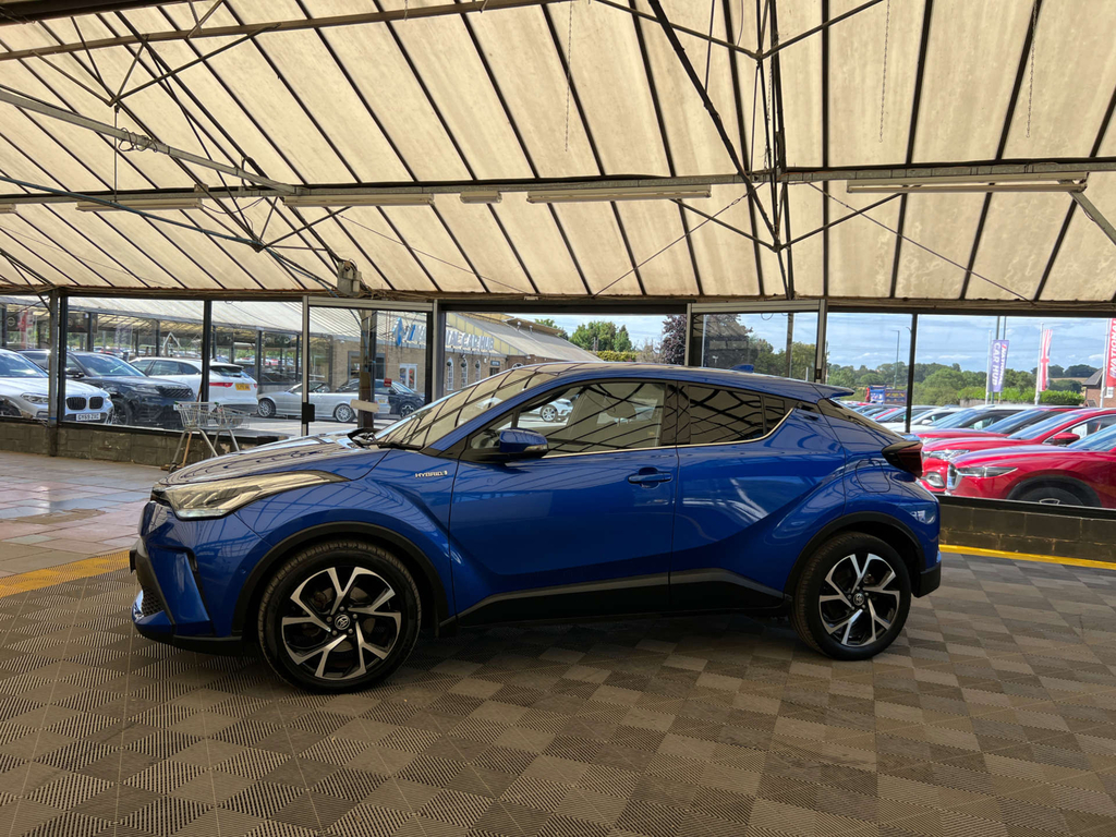 Toyota C-Hr Suv Blue #3