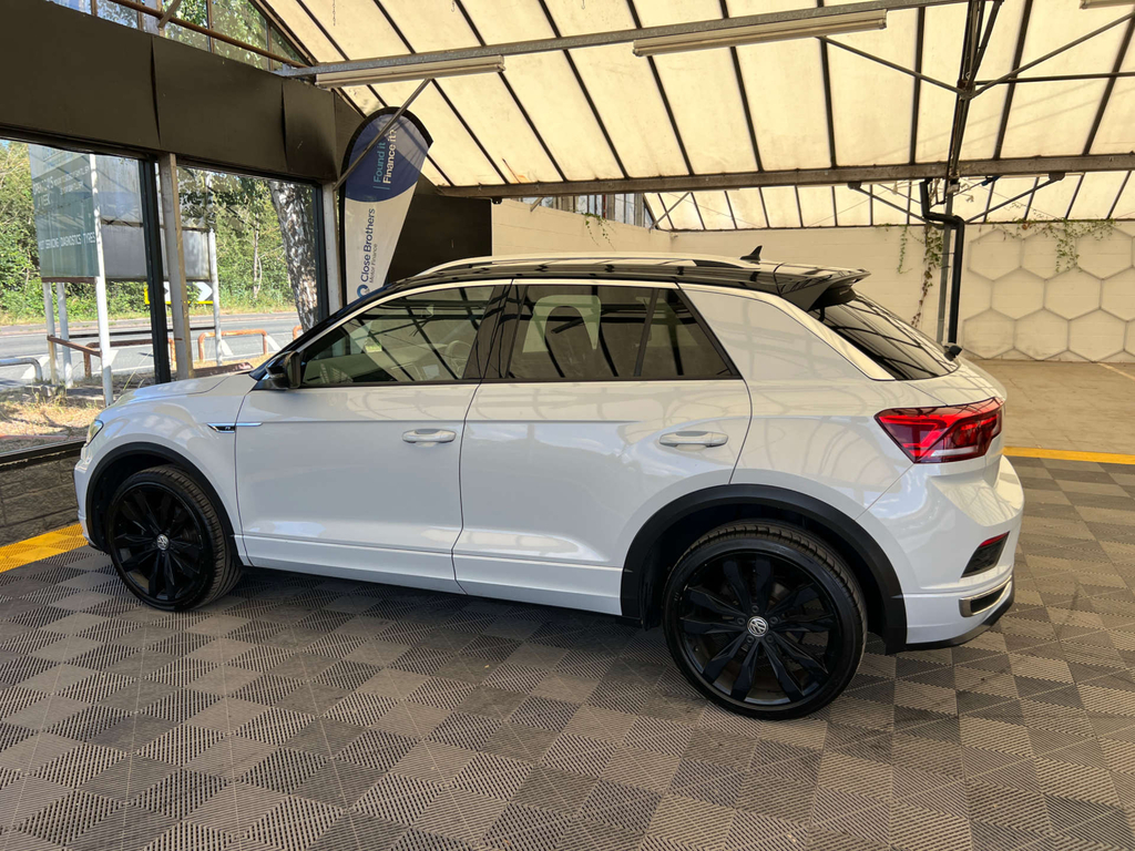 Volkswagen T-Roc Suv Silver #4