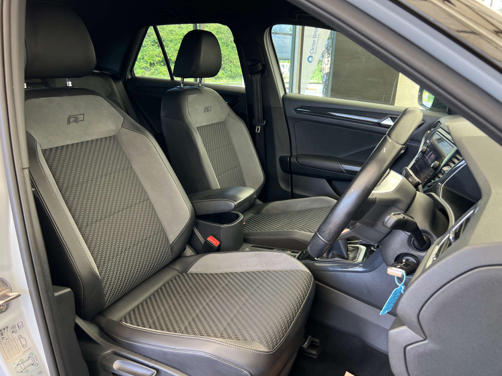 Volkswagen T-Roc Suv Silver #6