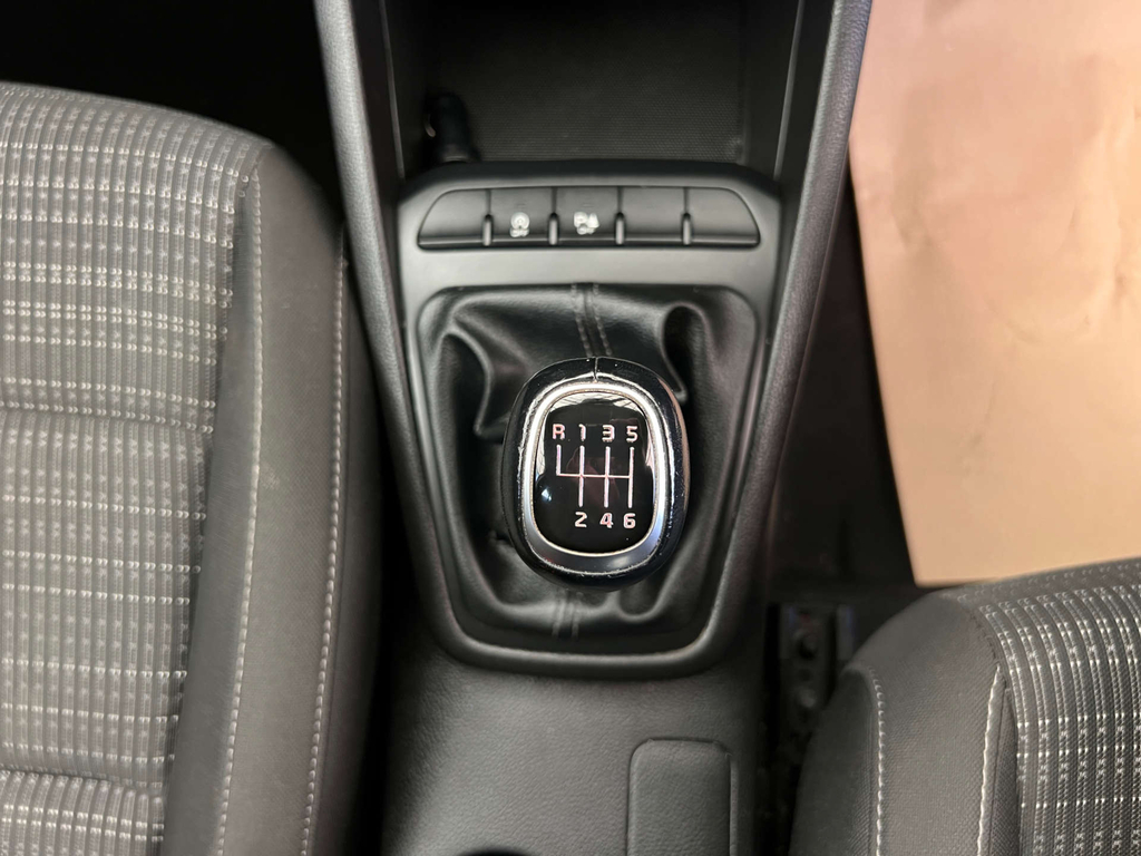 Kia Stonic 2019 1.0 T-gdi 3 Suv Dct Euro 6 Ss Grey #14