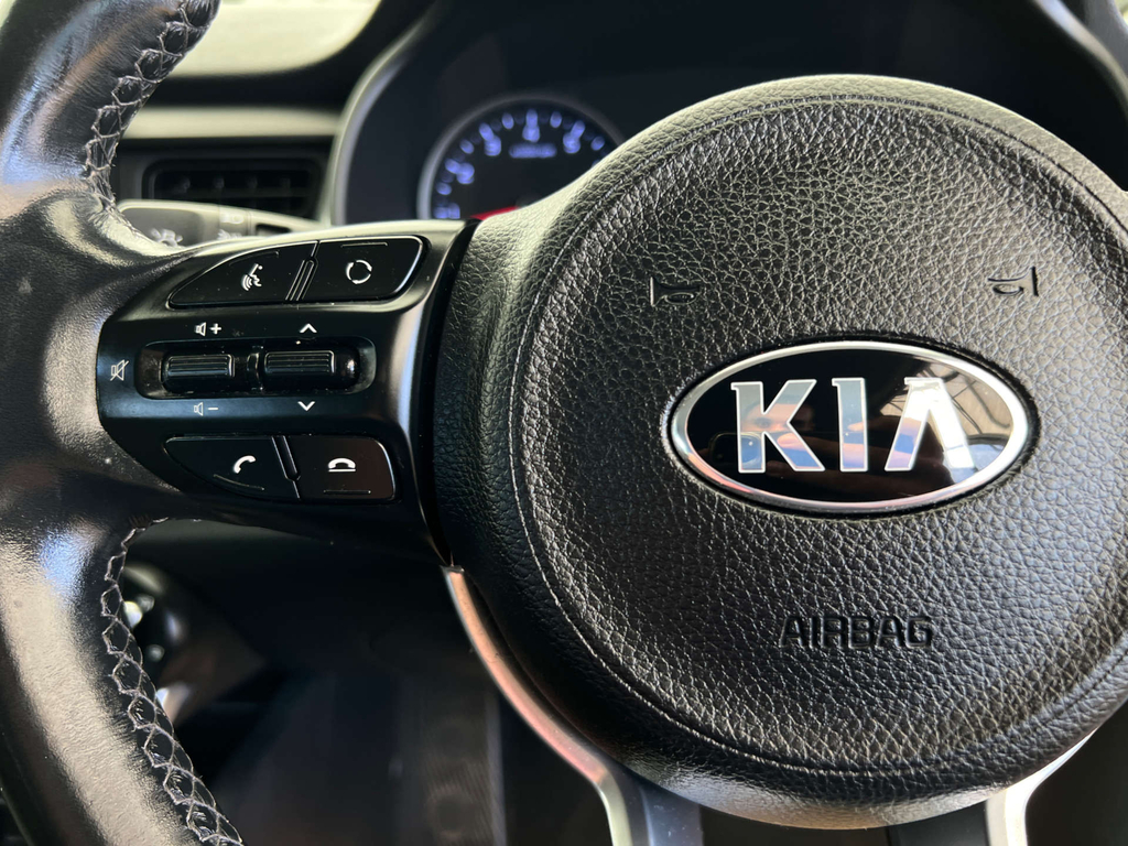 Kia Stonic 2019 1.0 T-gdi 3 Suv Dct Euro 6 Ss Grey #9