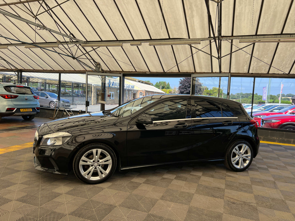 Mercedes-Benz A Class A 180 D Sport Black #3