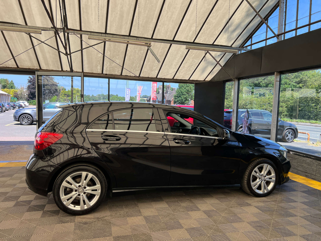 Mercedes-Benz A Class A 180 D Sport Black #5