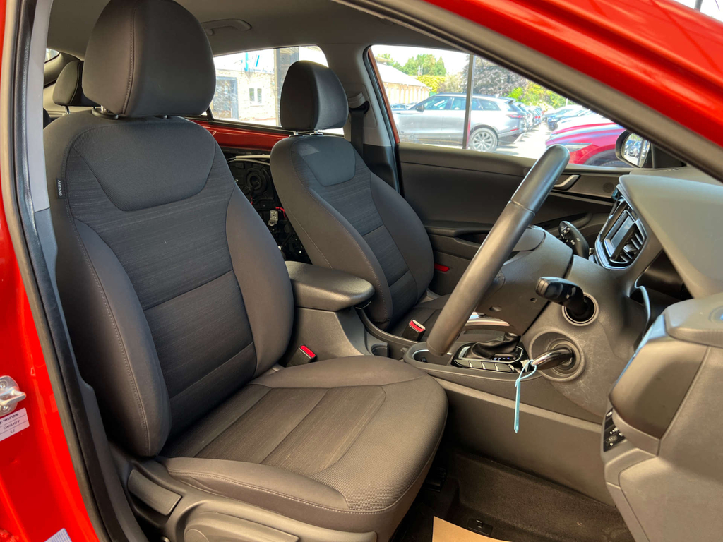 Hyundai Ioniq Hatchback Orange #6