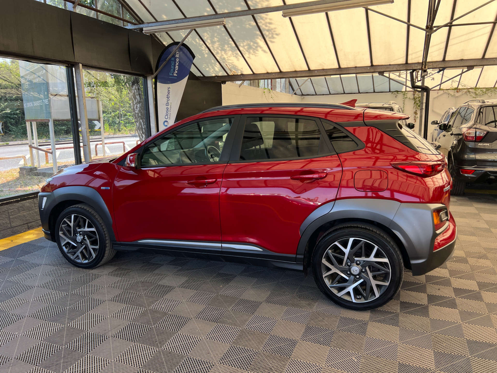 Hyundai Kona Suv Red #4