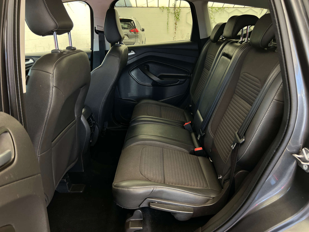 Ford Kuga 1.5T Ecoboost Zetec Suv Euro 6 Red #20