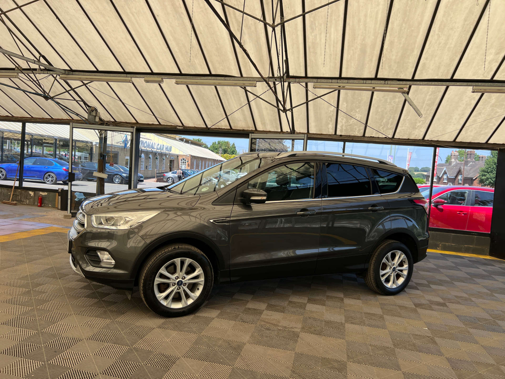 Ford Kuga 1.5T Ecoboost Zetec Suv Euro 6 Red #3