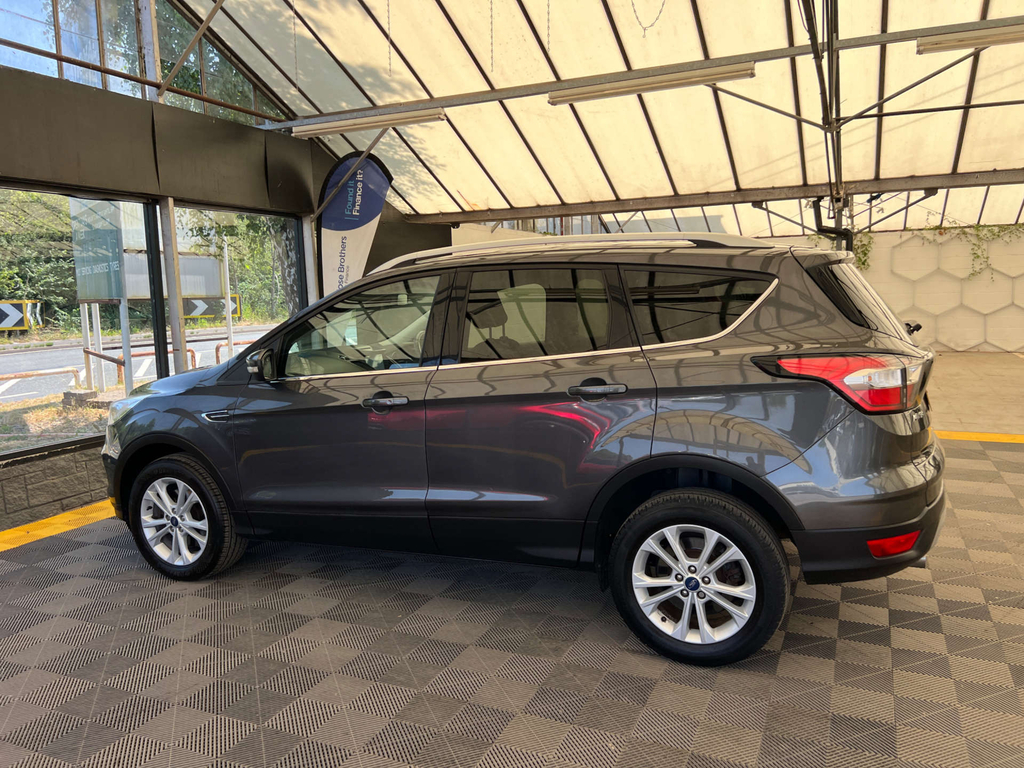 Ford Kuga 1.5T Ecoboost Zetec Suv Euro 6 Red #4