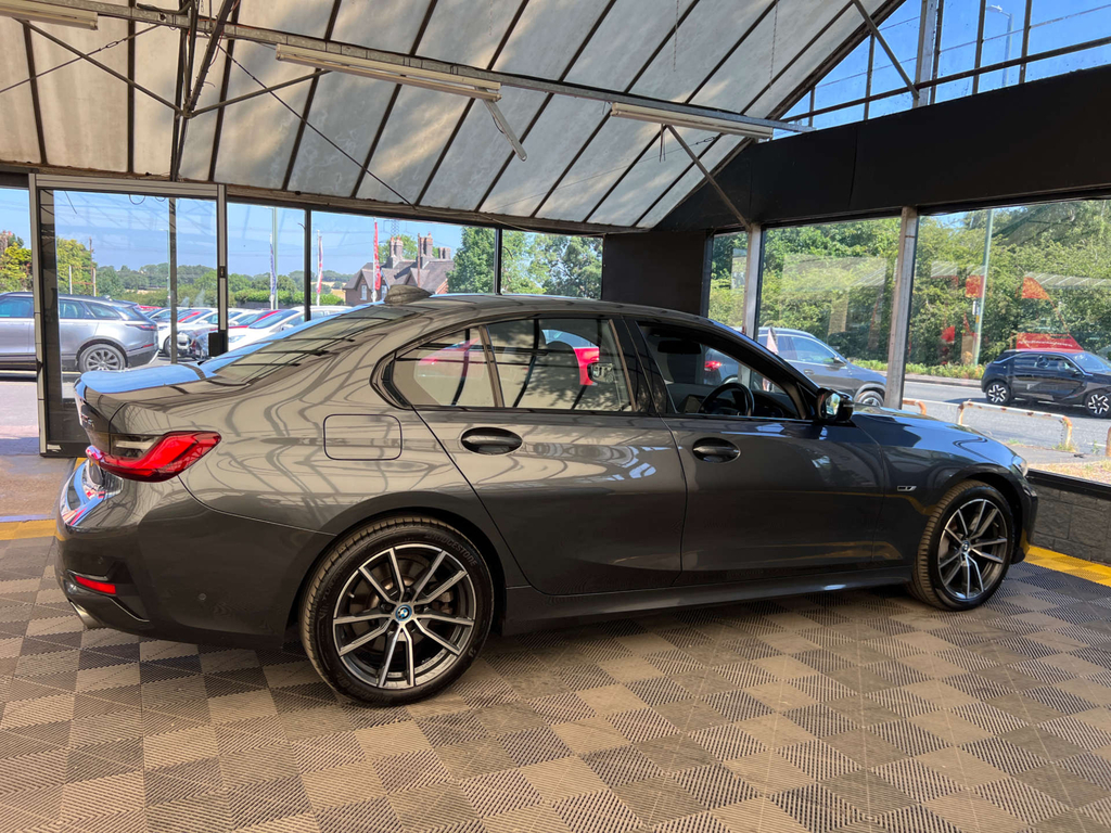 BMW 3 Series Saloon YF22RHO Grey #6