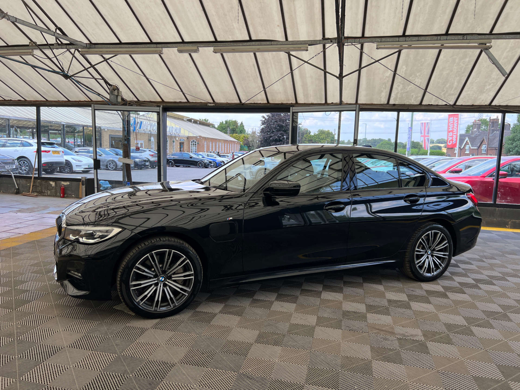 BMW 3 Series 330E M Sport Black #3