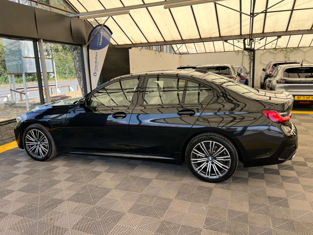 BMW 3 Series 330E M Sport Black #4