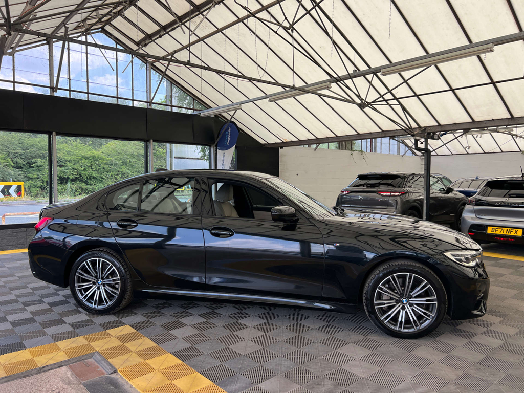 BMW 3 Series 330E M Sport Black