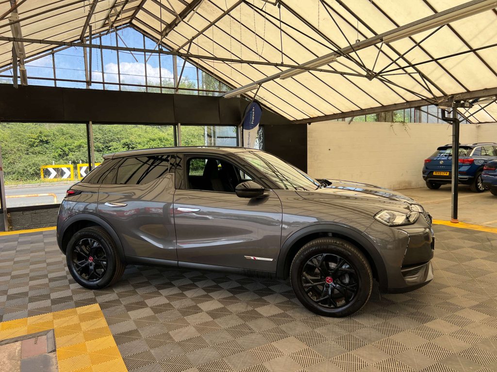 DS DS 3 Bluehdi Performance Line Ss Grey