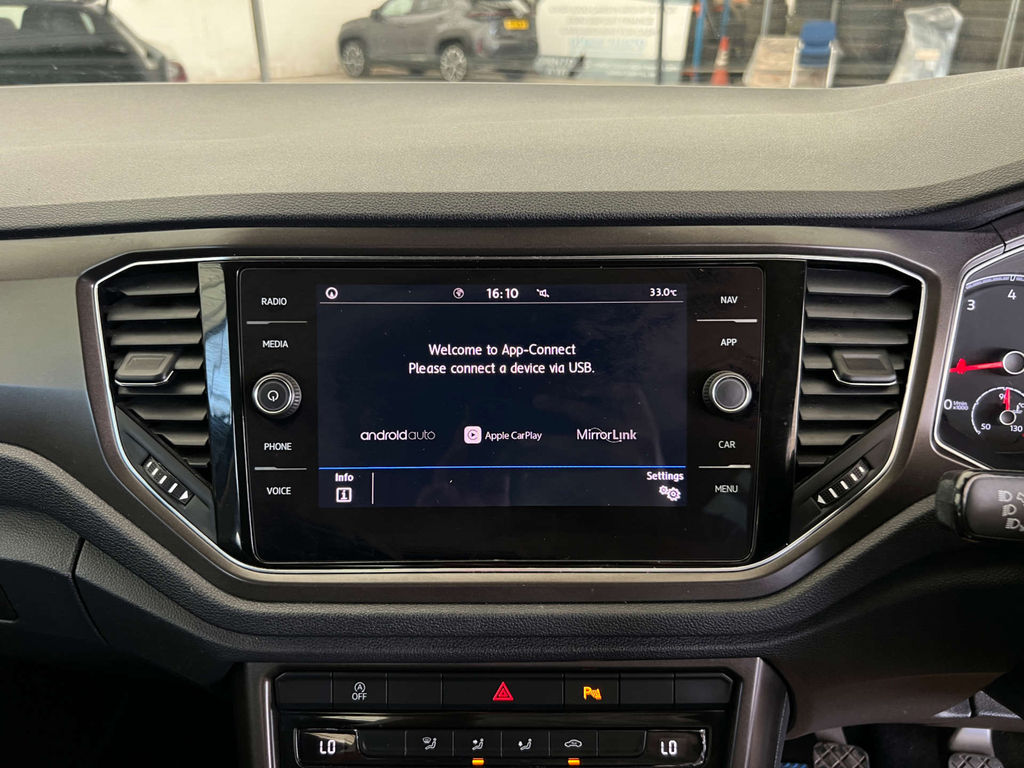 Volkswagen T-Roc Volkswagen T-roc 1.0 Tsi Gpf Design Suv Grey #14