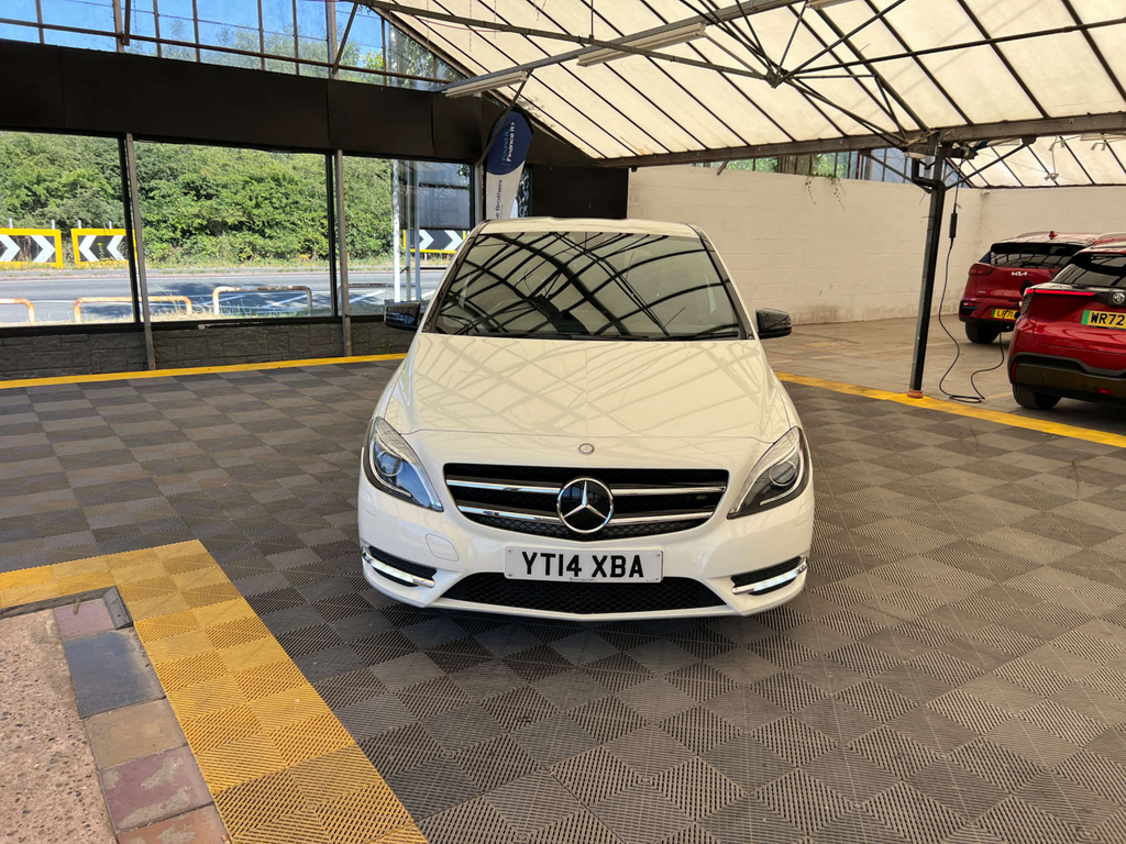 Mercedes-Benz B Class B180 Cdi Blueefficiency Sport White #2