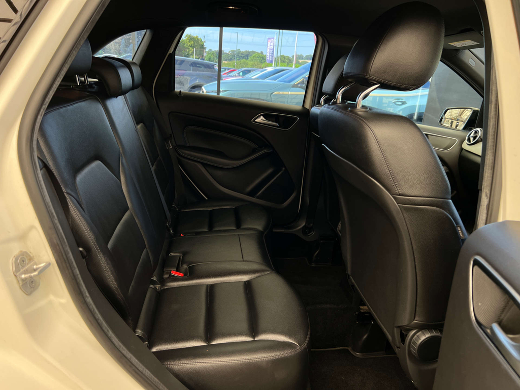 Mercedes-Benz B Class  Blue #16