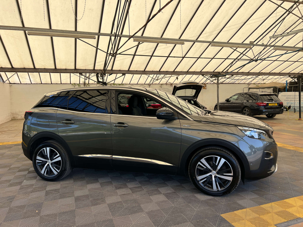 Peugeot 3008 3008 Gt Line Bluehdi Ss Grey