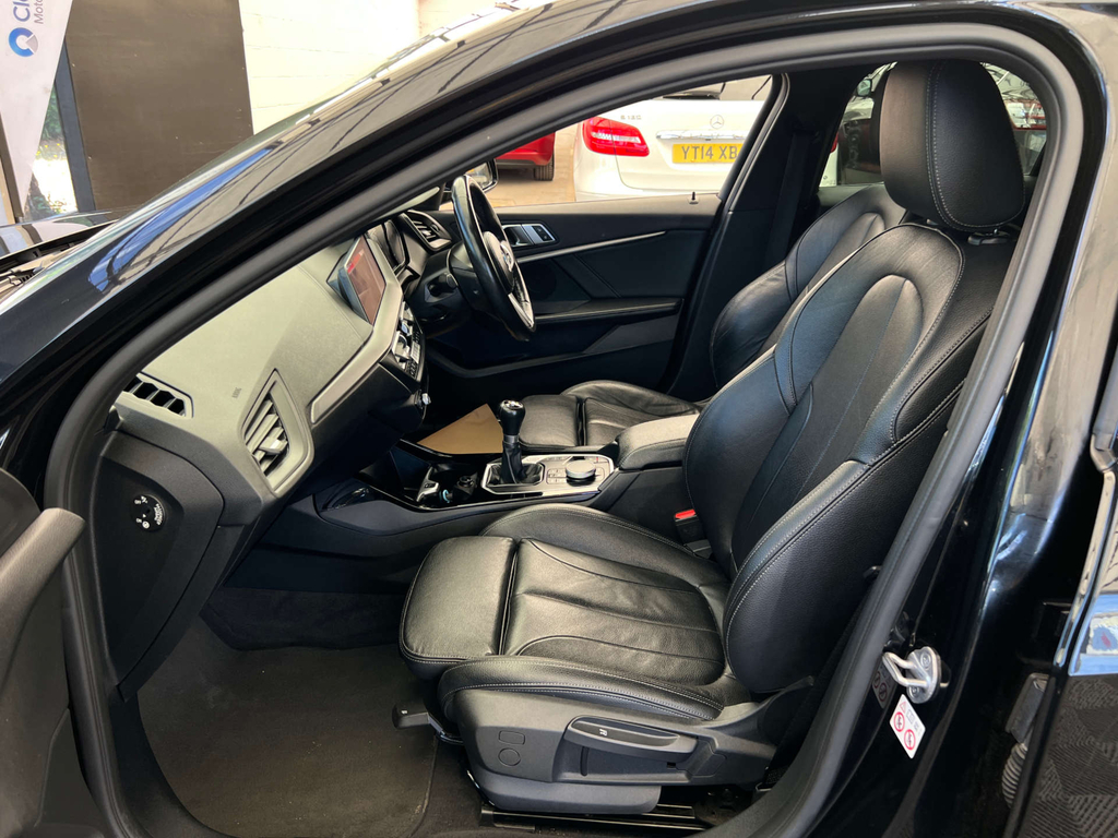 BMW 1 Series 2L Null Blue #17