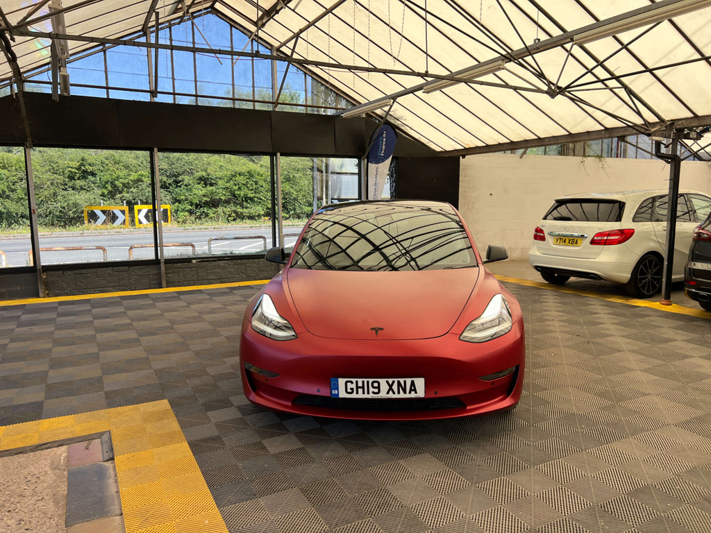 Tesla Model 3 Saloon Red #2