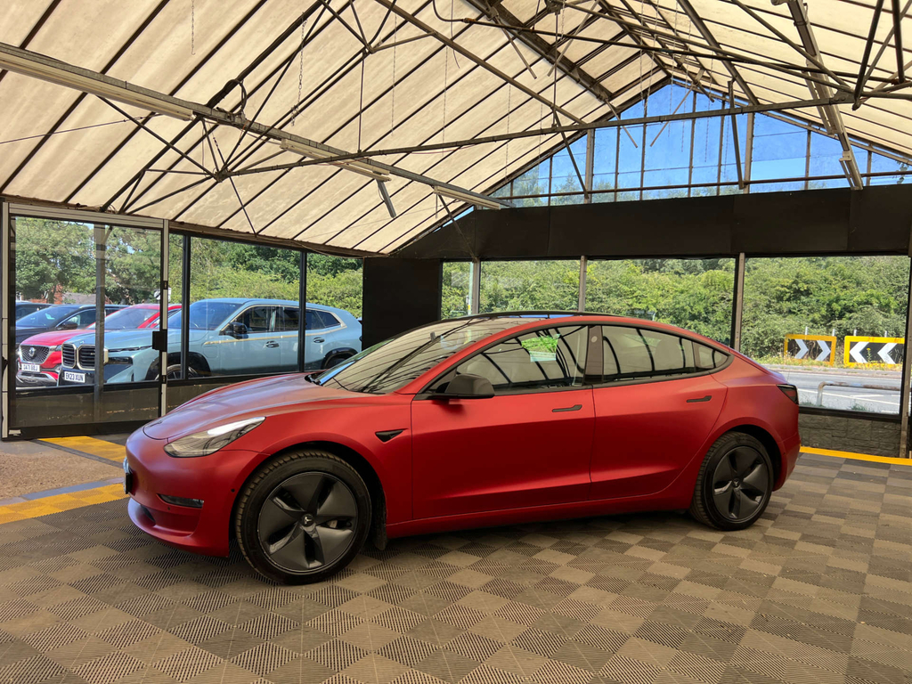 Tesla Model 3 Saloon Red #3