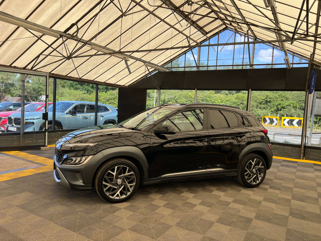 Hyundai Kona Suv OV21LUT Black #3