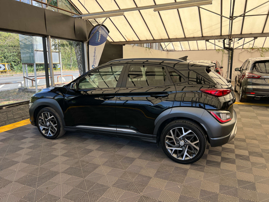 Hyundai Kona Suv OV21LUT Black #4