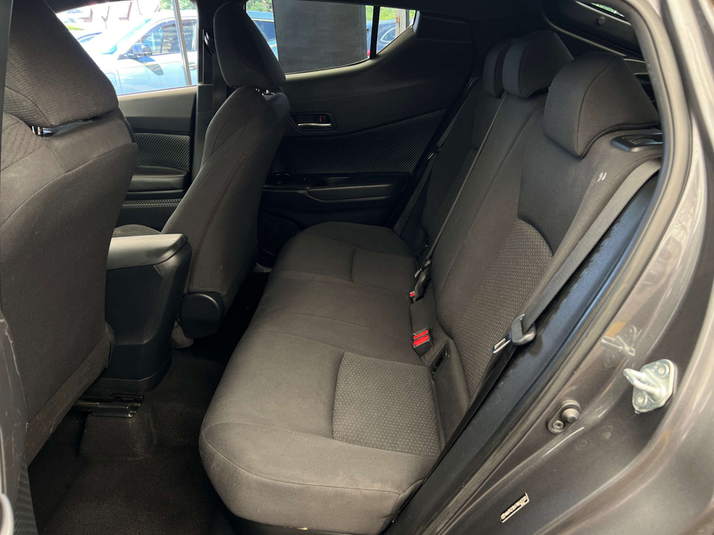Toyota C-Hr Dynamic Blue #18