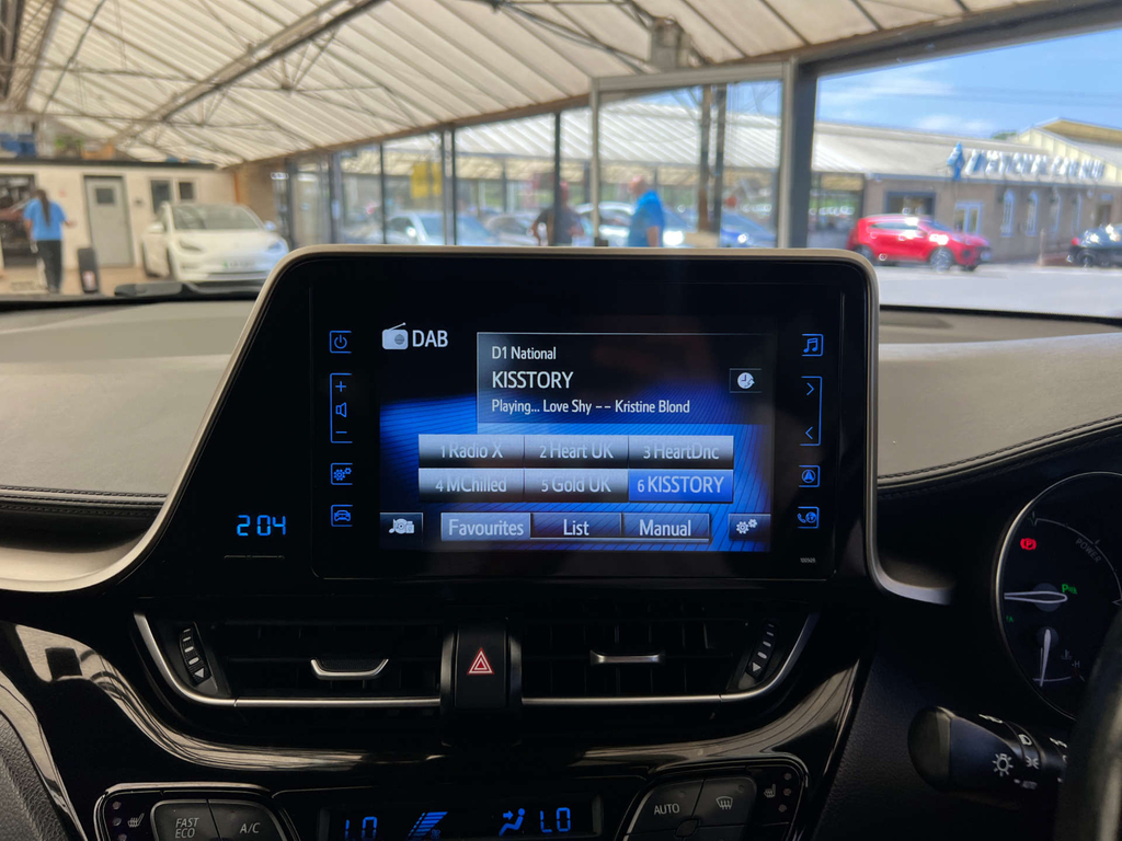 Toyota C-Hr Dynamic Blue #12