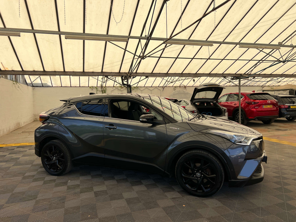 Toyota C-Hr Dynamic Blue #1