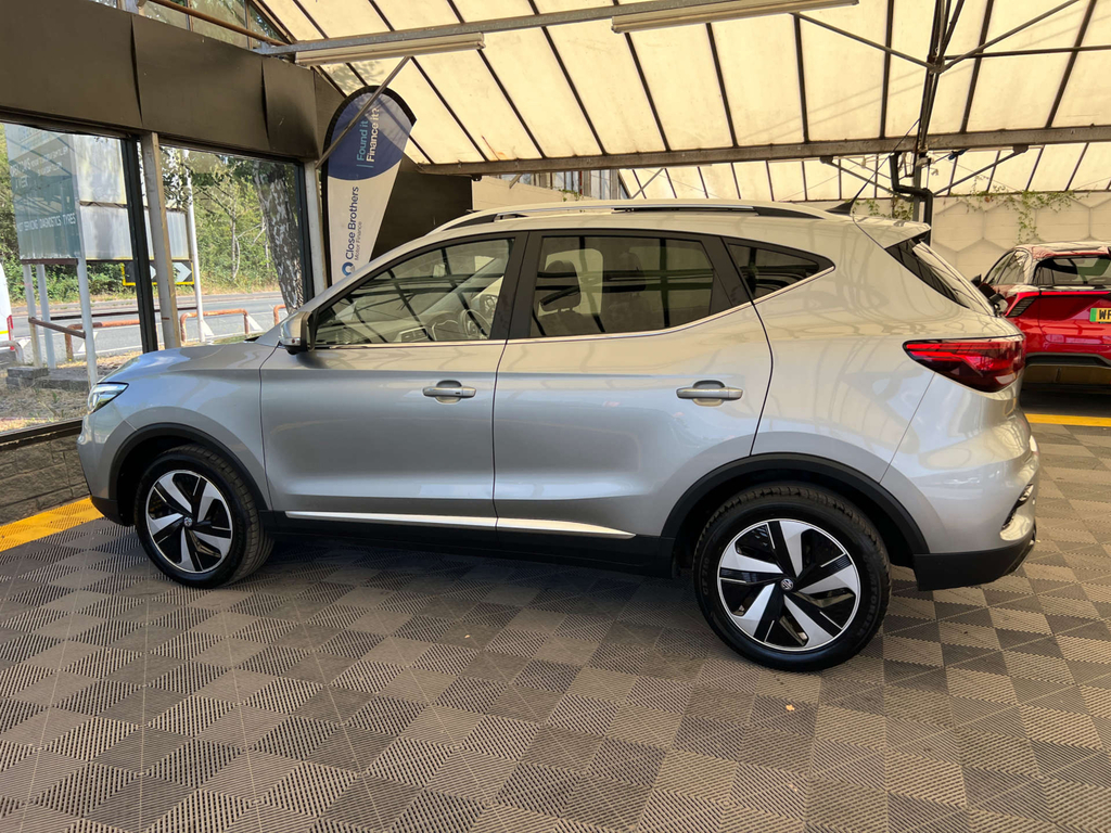 MG ZS Suv HX23ZRC Silver #4