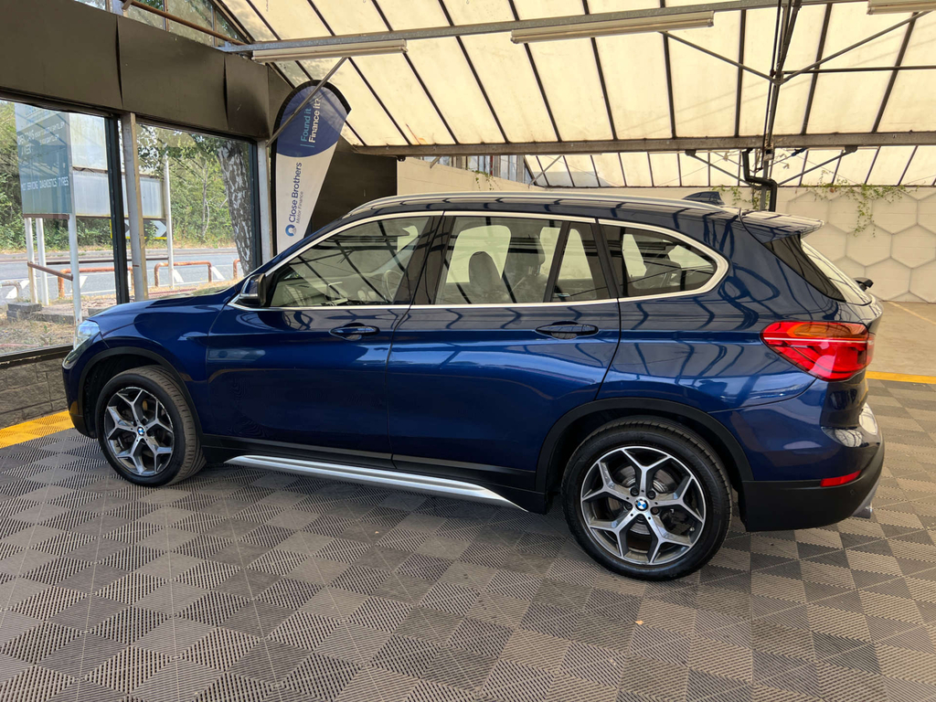 BMW X1 Suv Blue #4