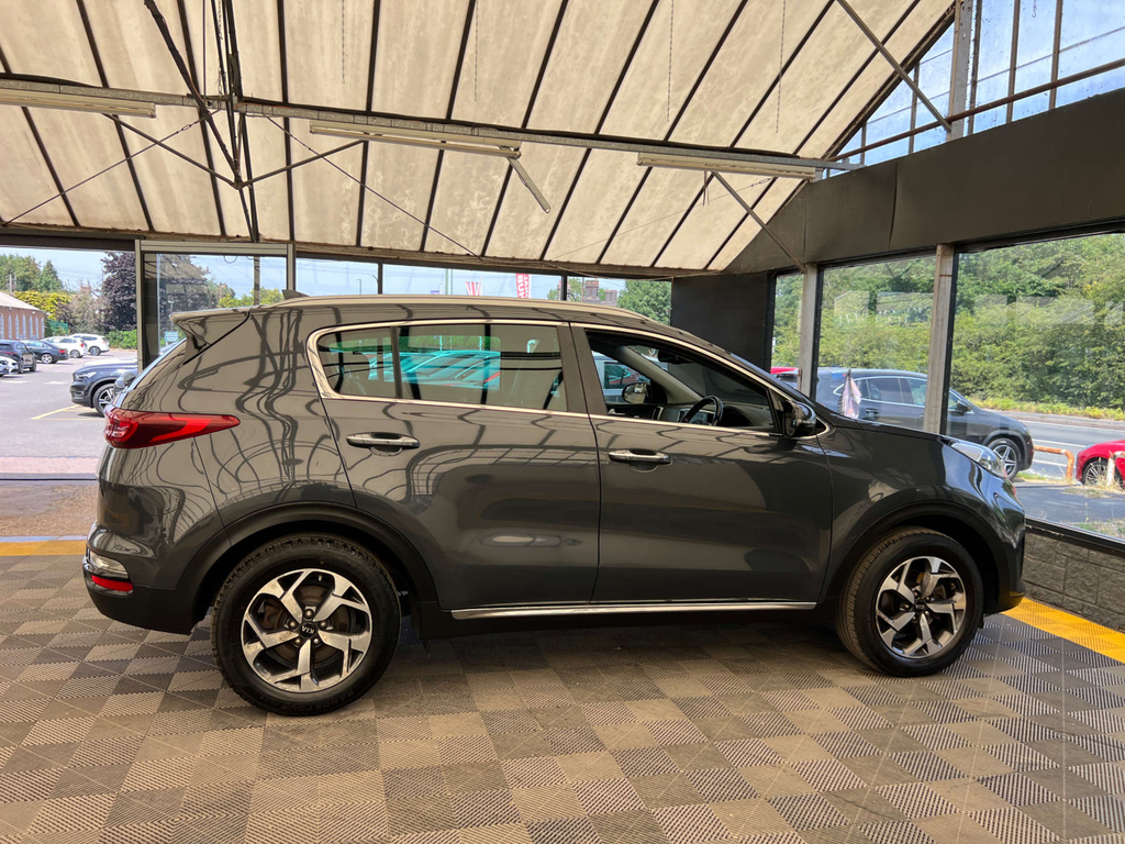 Kia Sportage 2 White #5