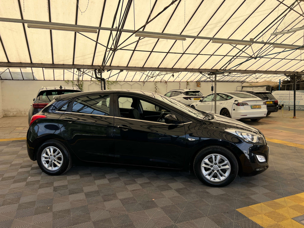 Hyundai I30 Hatchback Black