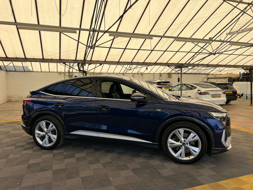 Audi Q4 E Tron Suv Blue