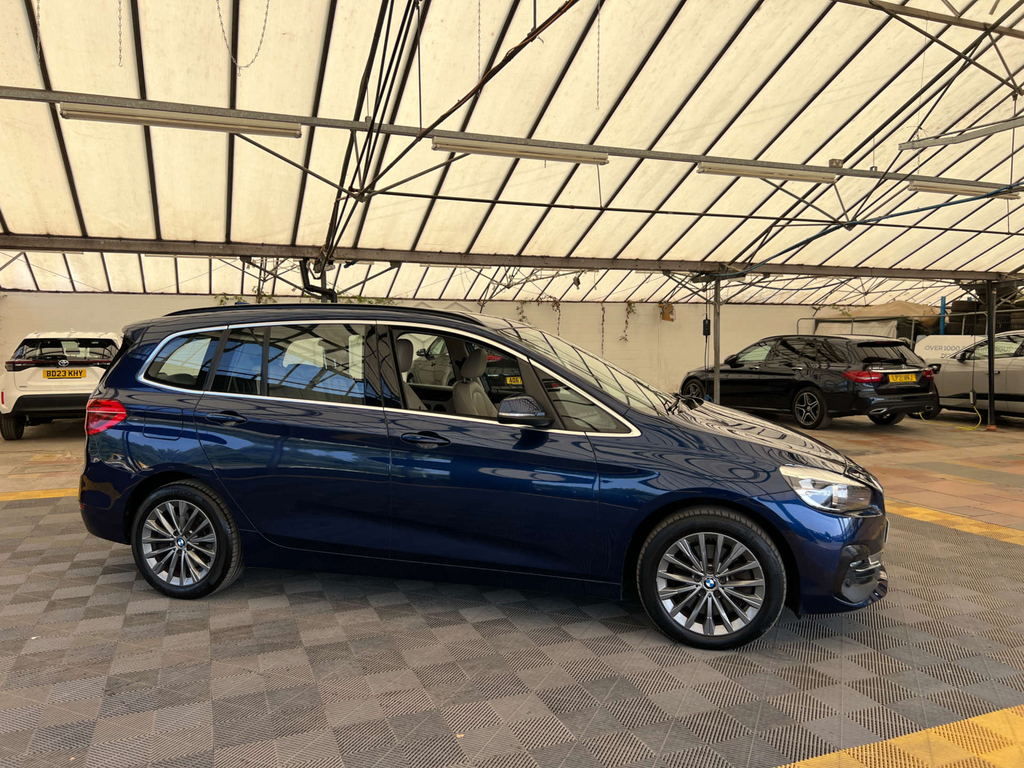 BMW 2 Series Mpv Blue #2