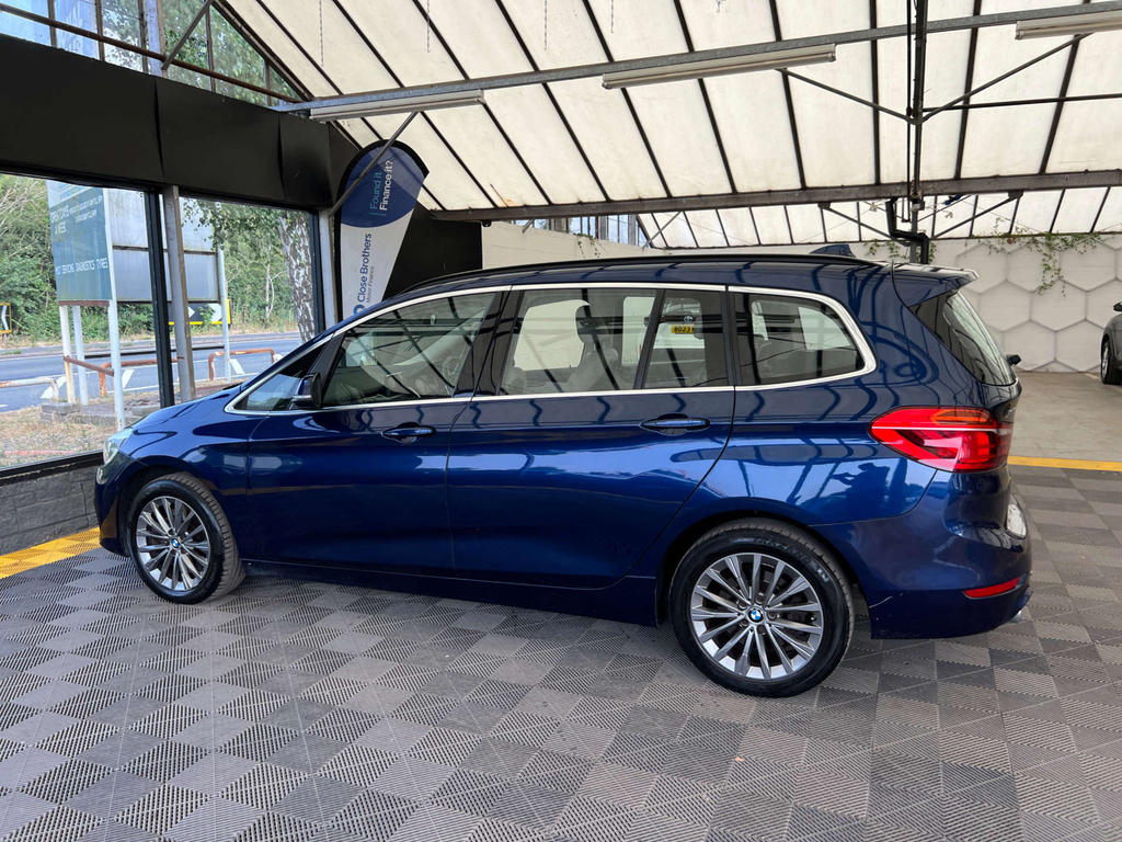 BMW 2 Series Mpv Blue #5