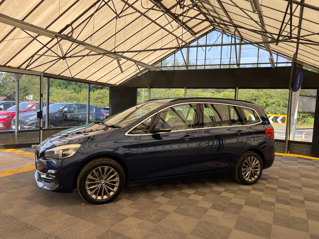 BMW 2 Series Mpv Blue #4