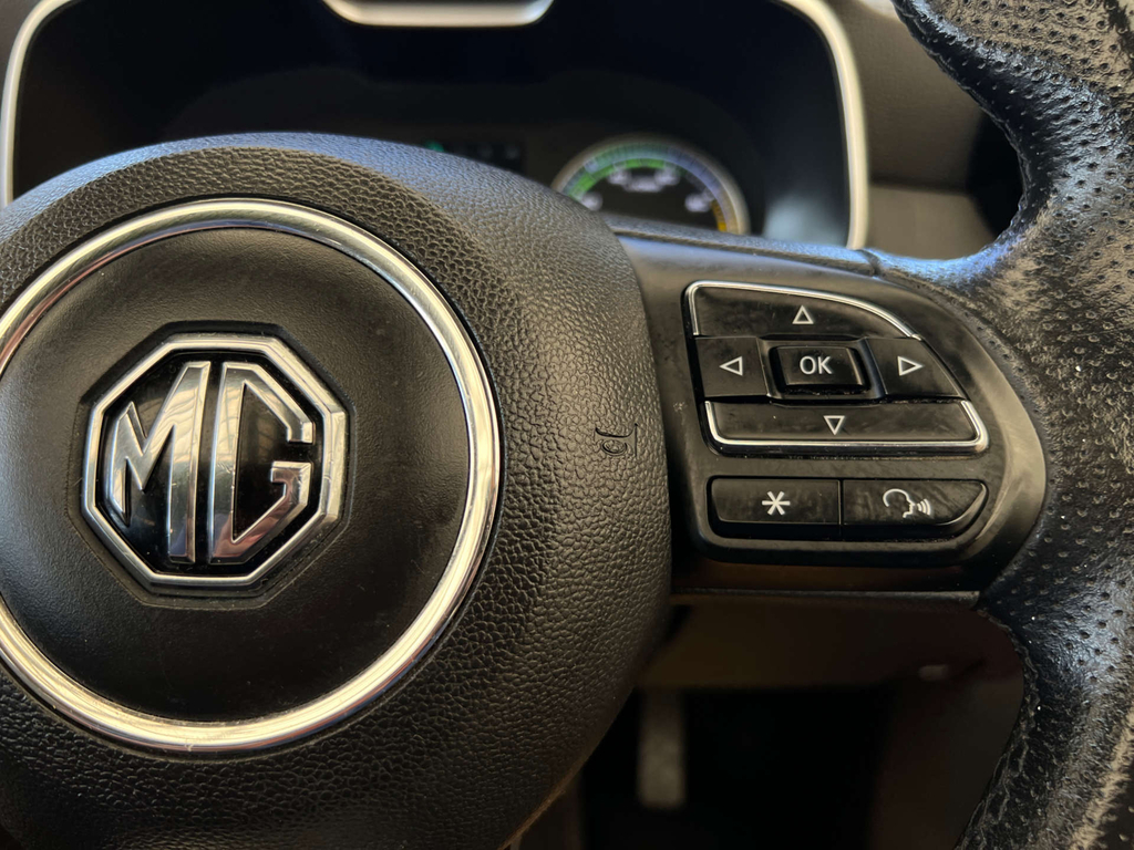 MG ZS Zs Exclusive Ev White #10