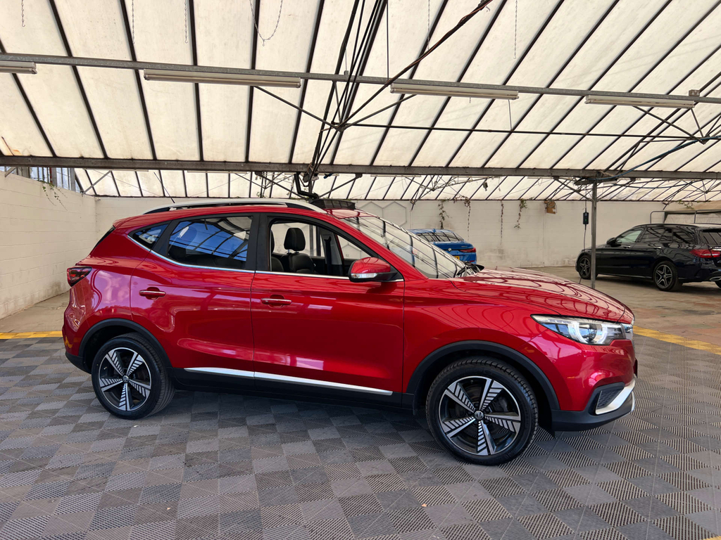MG ZS Suv Red