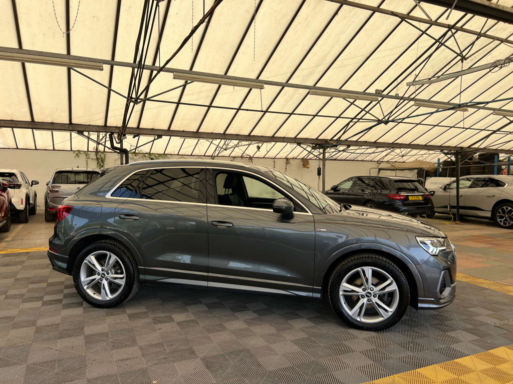 Audi Q3 Suv Grey