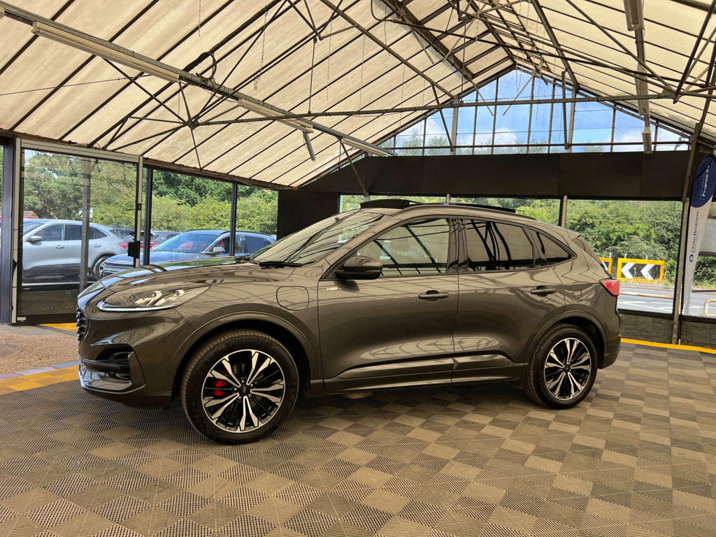 Ford Kuga Suv FL72LWJ Grey #3