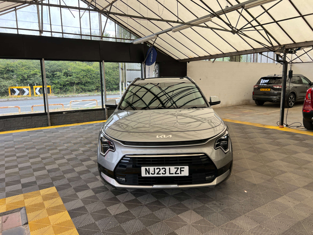 Kia Niro Suv Grey #2