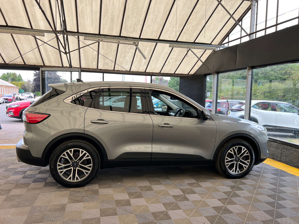 Ford Kuga Suv YP20AVJ Silver #5