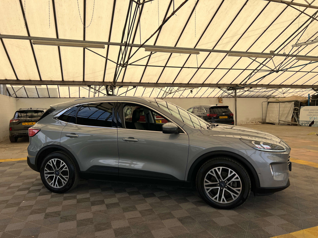 Ford Kuga Suv Silver