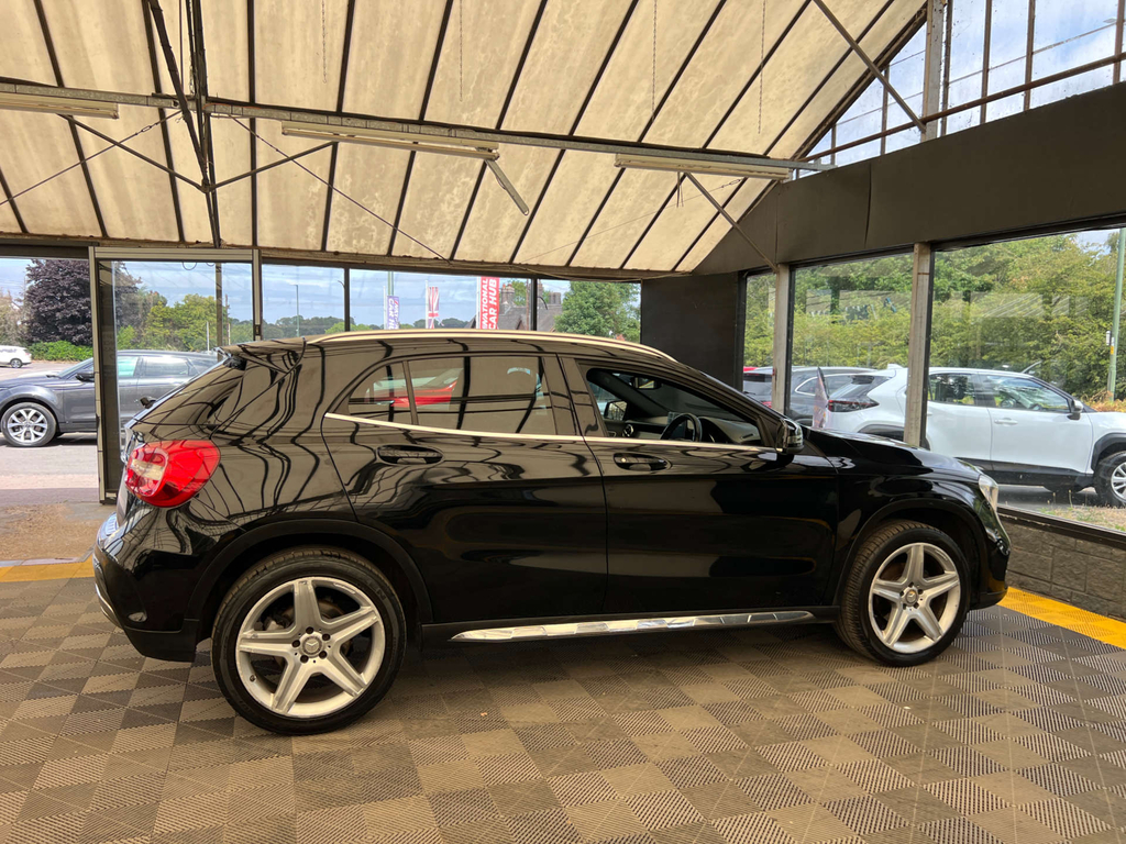 Mercedes-Benz GLA Class Suv LR68LMX Black #4