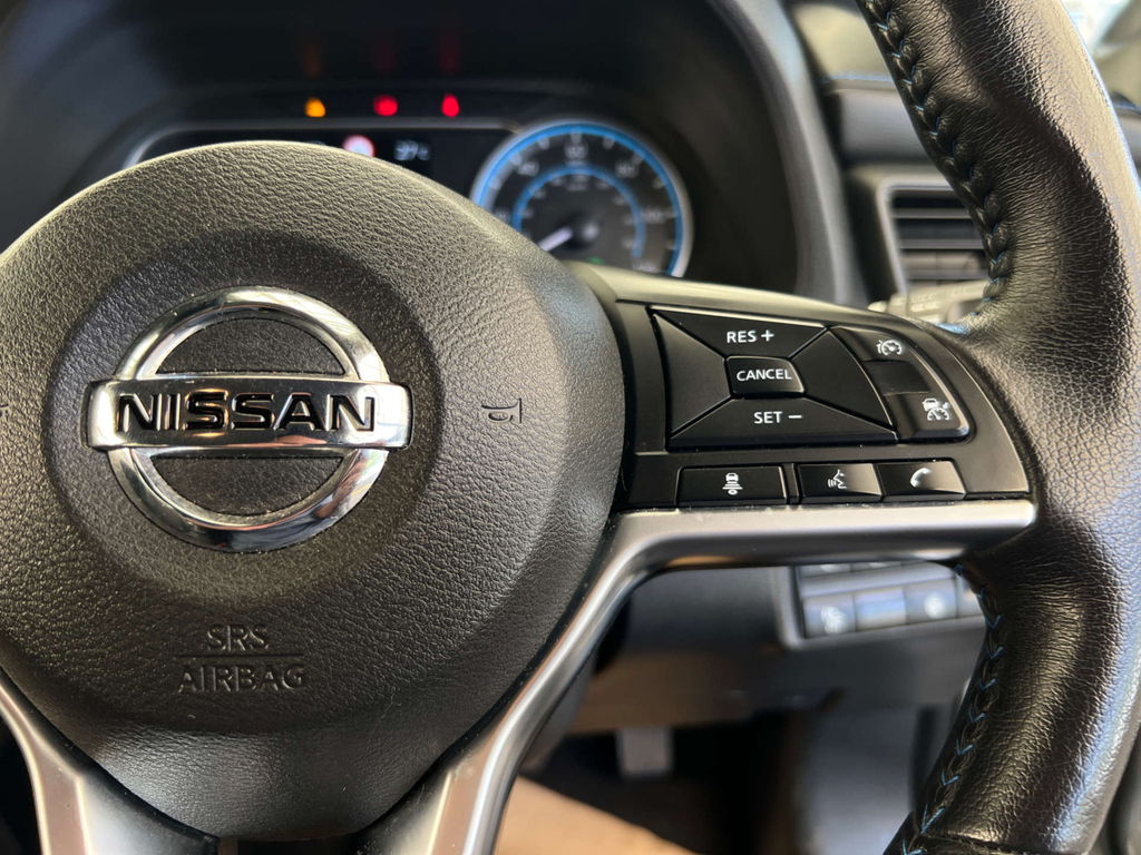 Nissan Leaf 40Kwh Acenta Red #10