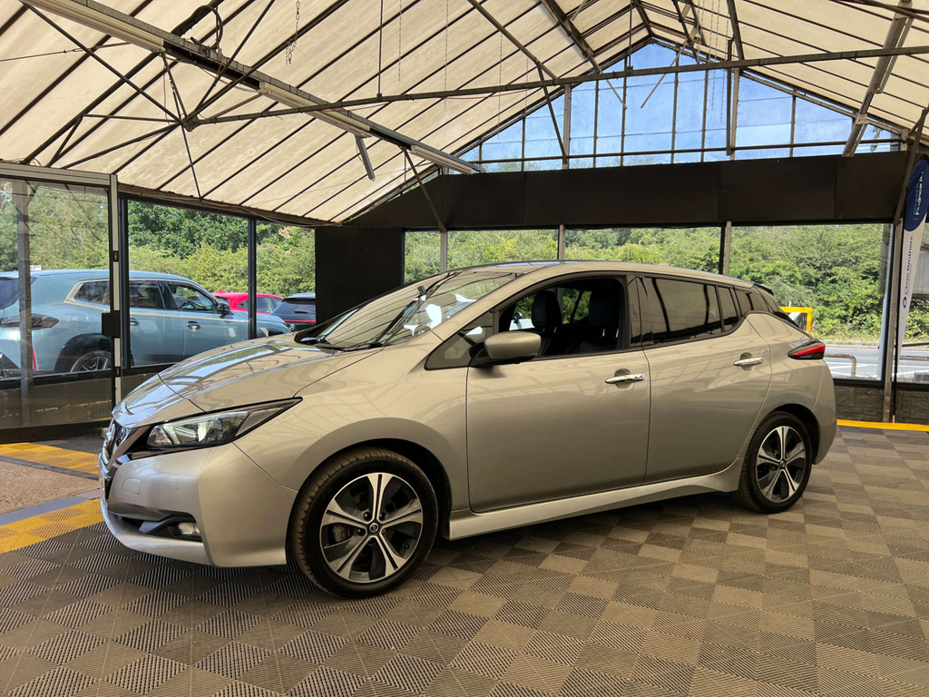 Nissan Leaf Hatchback Silver #3