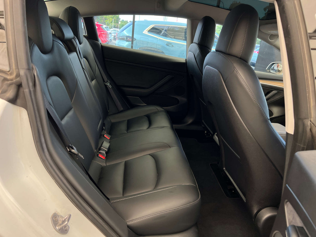 Tesla Model 3 Saloon Rwd 241 Bhp White #16