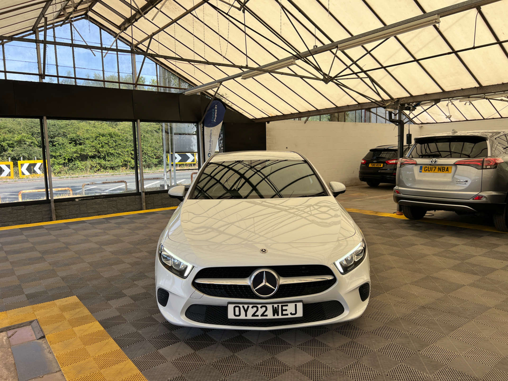 Mercedes-Benz A Class A200 Amg Line Executive Edition Blue #2
