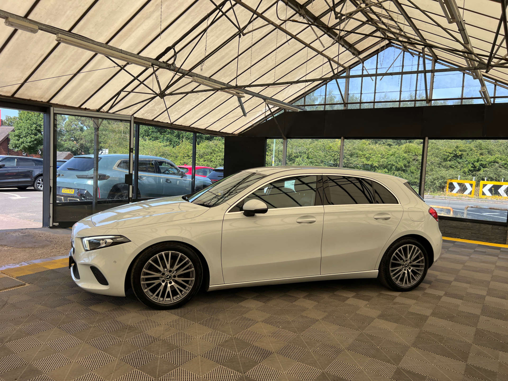 Mercedes-Benz A Class A200 Amg Line Executive Edition Blue #3